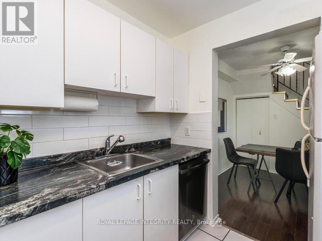 54 - 1316 Greenbank Road, Ottawa, Ontario  K2H 8X6 - Photo 16 - X12879298