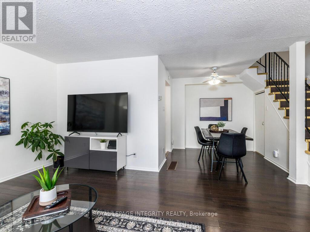 54 - 1316 Greenbank Road, Ottawa, Ontario  K2H 8X6 - Photo 9 - X12879298