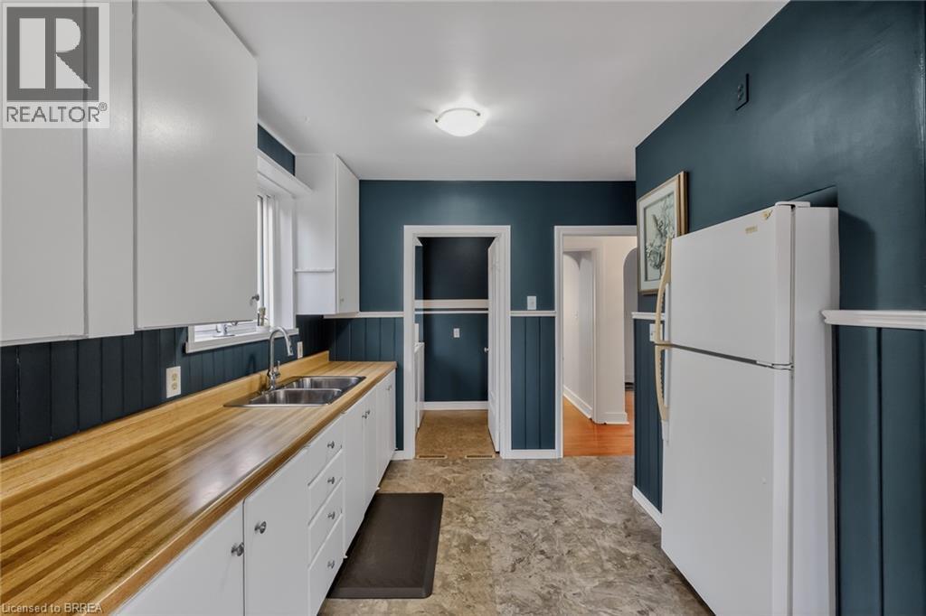 35 Dorothy Street, Brantford, Ontario  N3S 1G8 - Photo 22 - 40810465