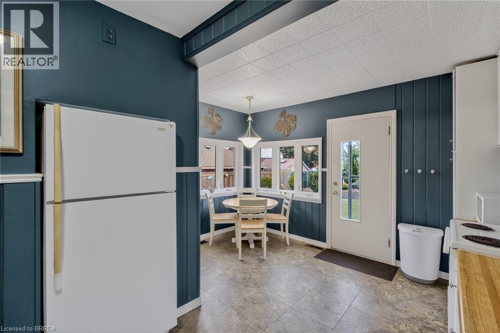 35 Dorothy Street, Brantford, Ontario  N3S 1G8 - Photo 25 - 40810465