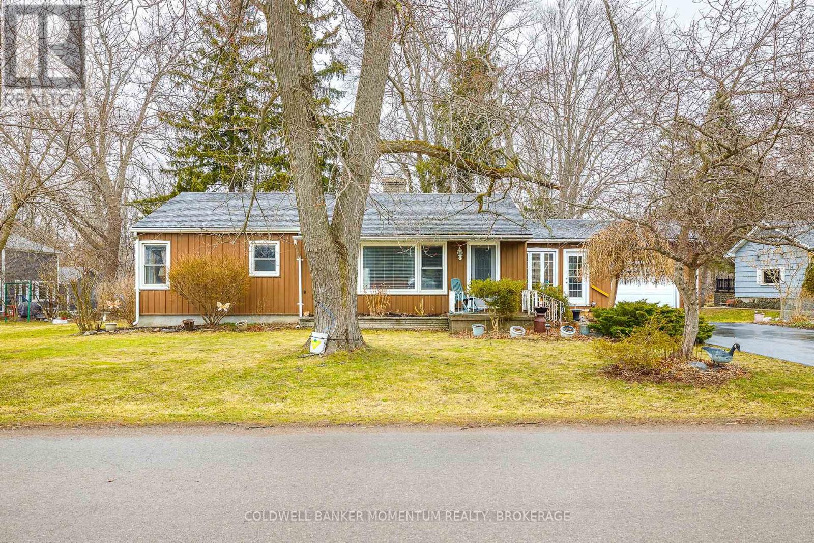 3660 Hazel Street, Fort Erie, Ontario  L0S 1N0 - Photo 2 - X12879262