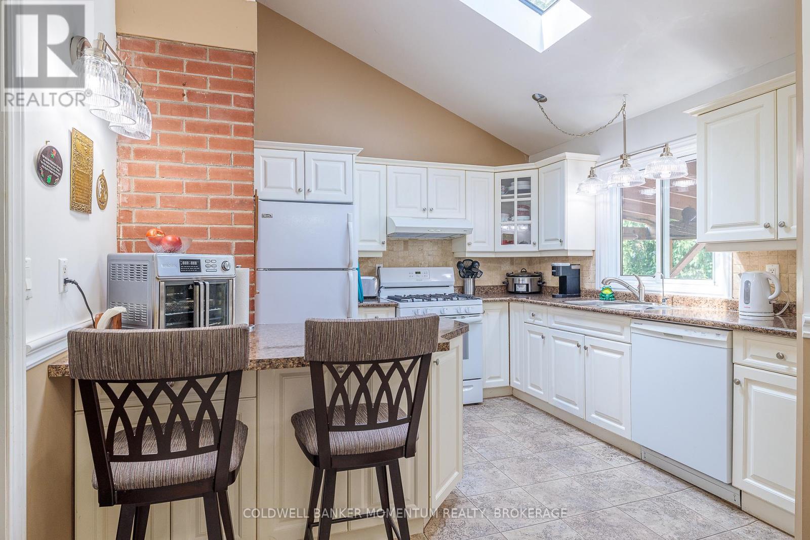 3660 Hazel Street, Fort Erie, Ontario  L0S 1N0 - Photo 6 - X12879262