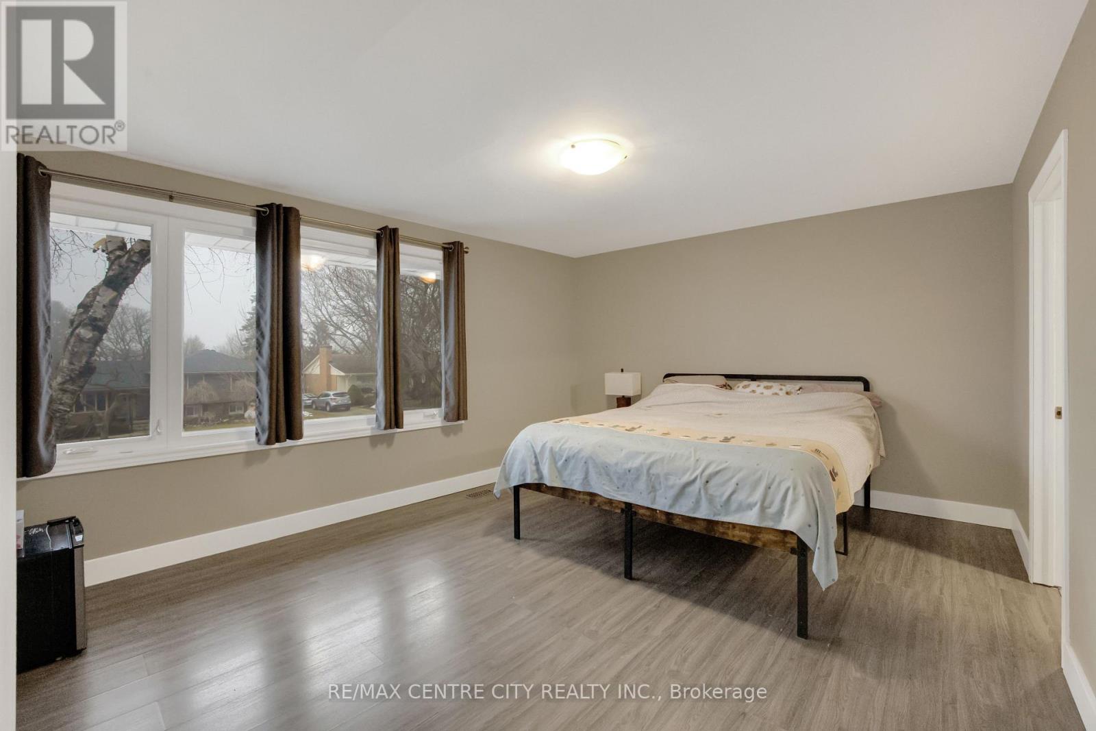 637 Jason Crescent, London South, Ontario  N6J 3E5 - Photo 18 - X12857624