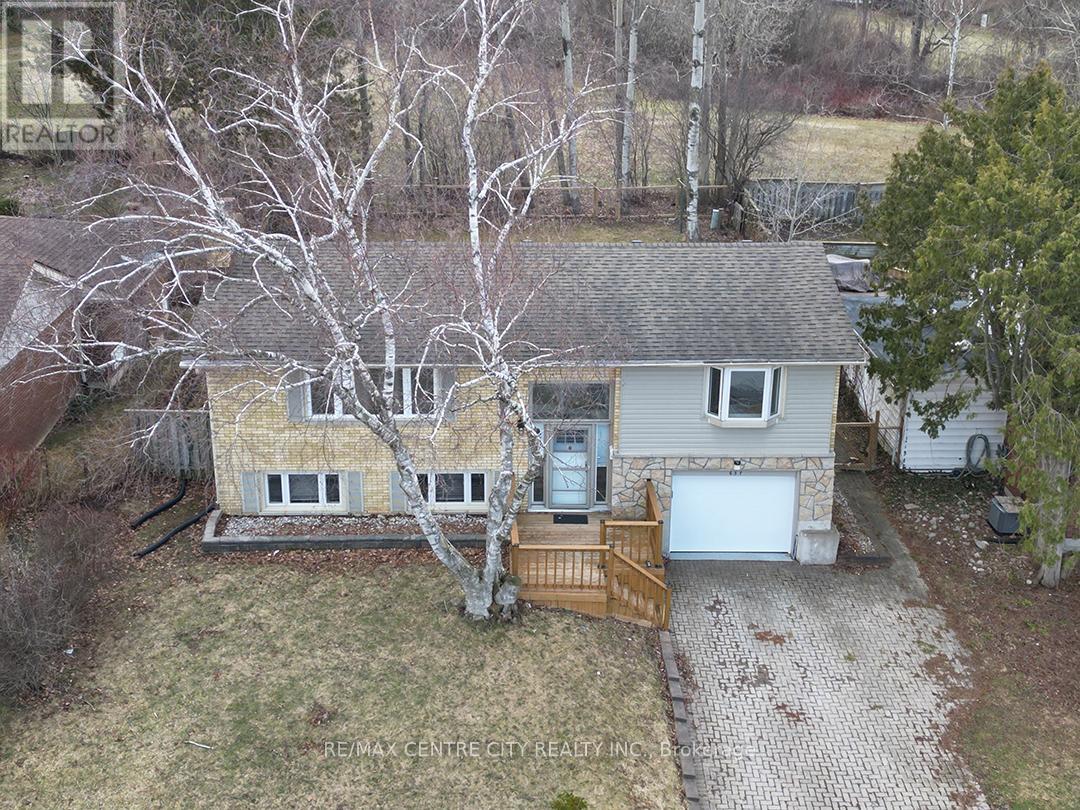 637 Jason Crescent, London South, Ontario  N6J 3E5 - Photo 5 - X12857624