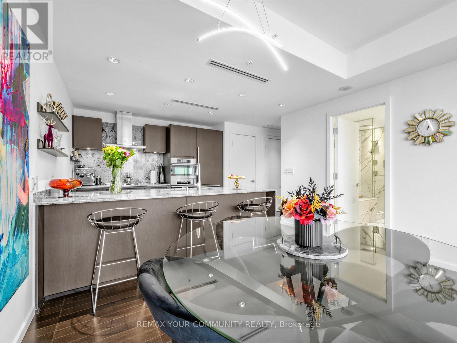 3504 - 180 University Avenue, Toronto, Ontario  M5H 0A2 - Photo 11 - C12879296