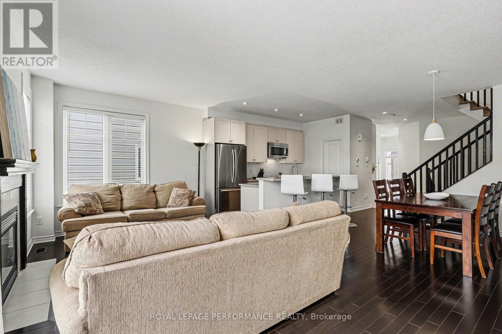 810 White Alder Avenue, Ottawa, Ontario  K1T 0G2 - Photo 10 - X12847700