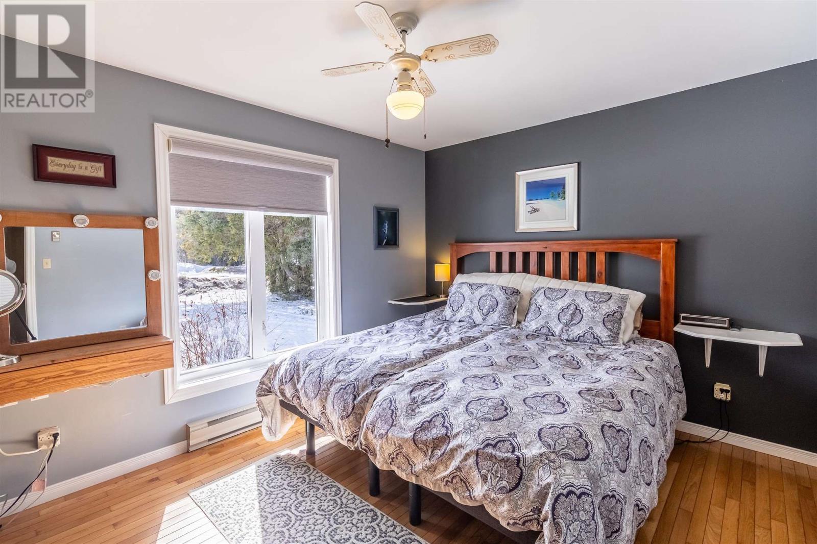 1370 Third Lin E, Sault Ste. Marie, Ontario  P6A 0E1 - Photo 17 - SM260463