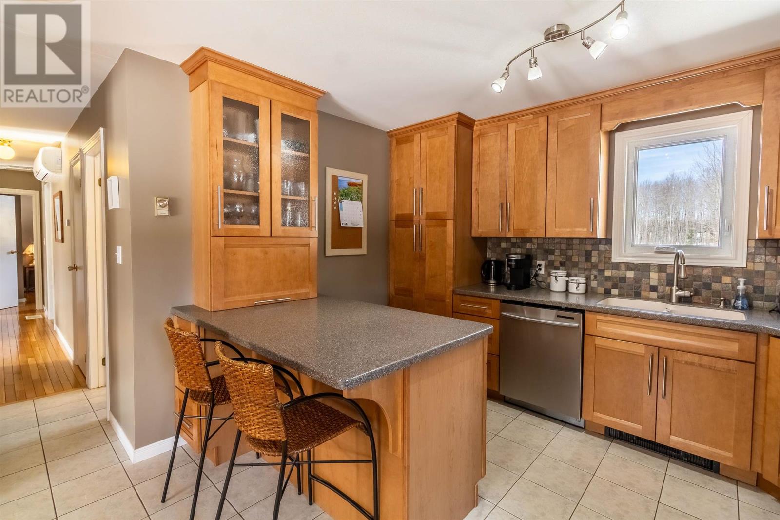 1370 Third Lin E, Sault Ste. Marie, Ontario  P6A 0E1 - Photo 4 - SM260463