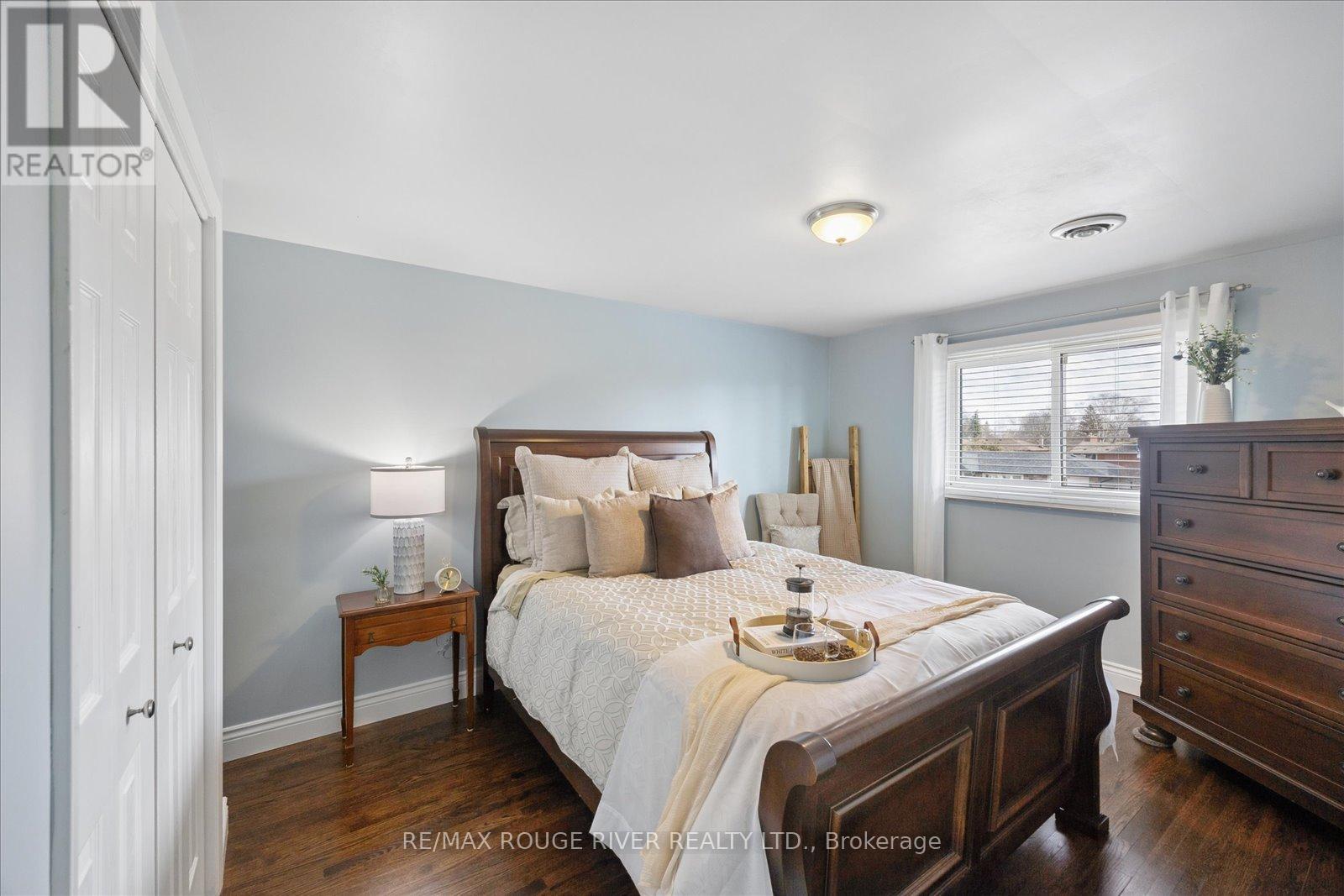 706 Fernhill Boulevard, Oshawa, Ontario  L1J 5K3 - Photo 20 - E12879300