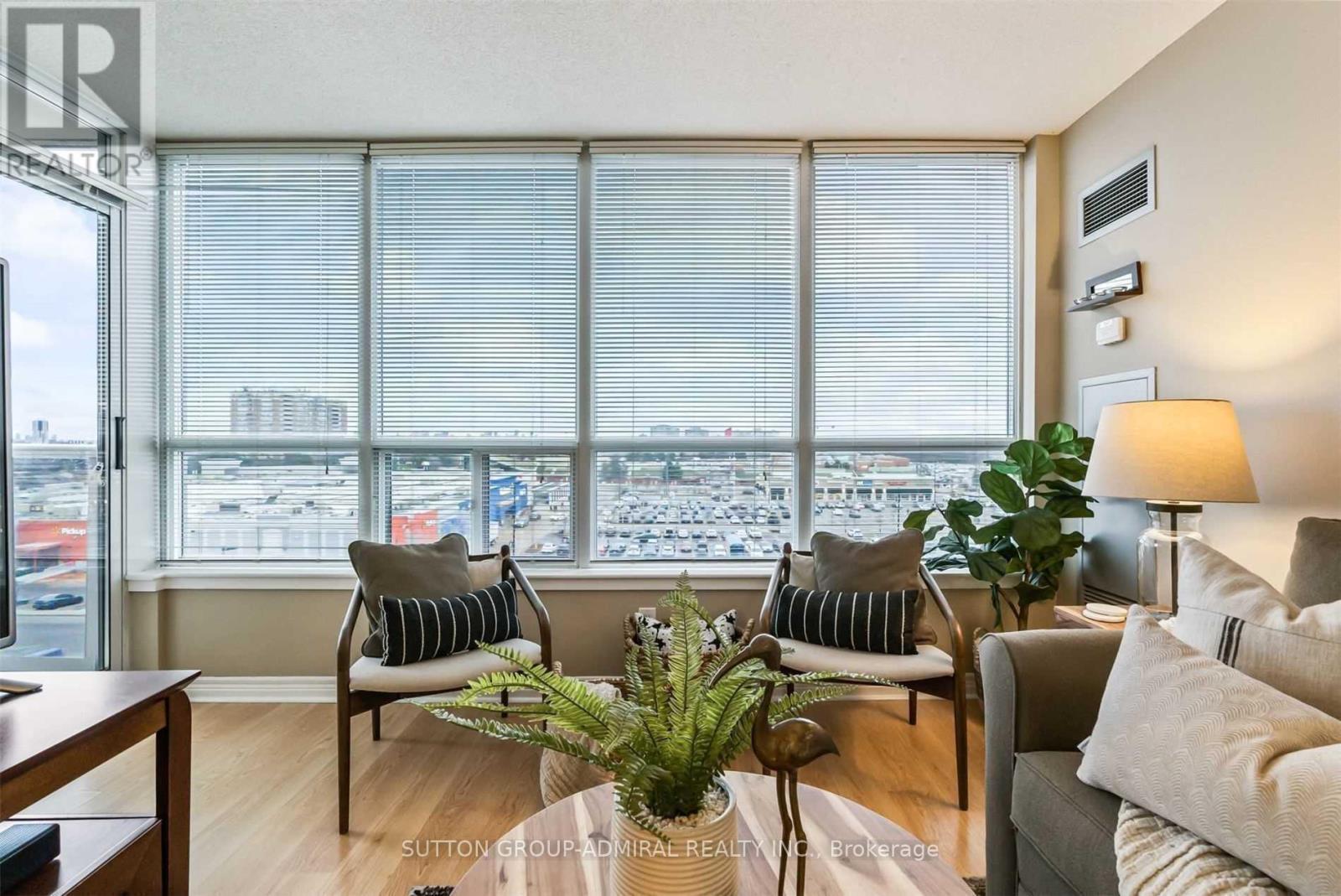 704 - 15 North Park Road, Vaughan, Ontario  L4J 0A1 - Photo 16 - N12879216