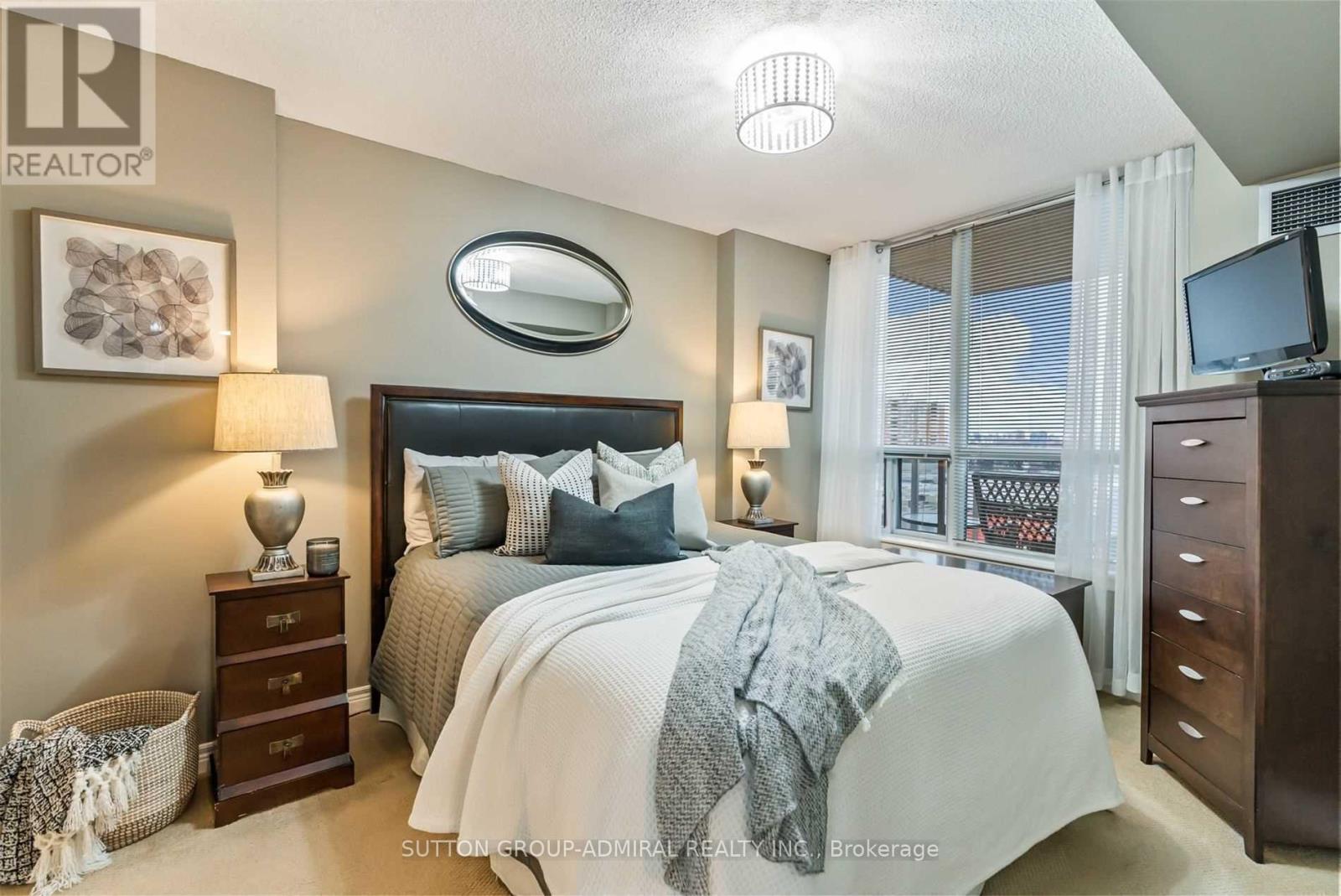 704 - 15 North Park Road, Vaughan, Ontario  L4J 0A1 - Photo 26 - N12879216