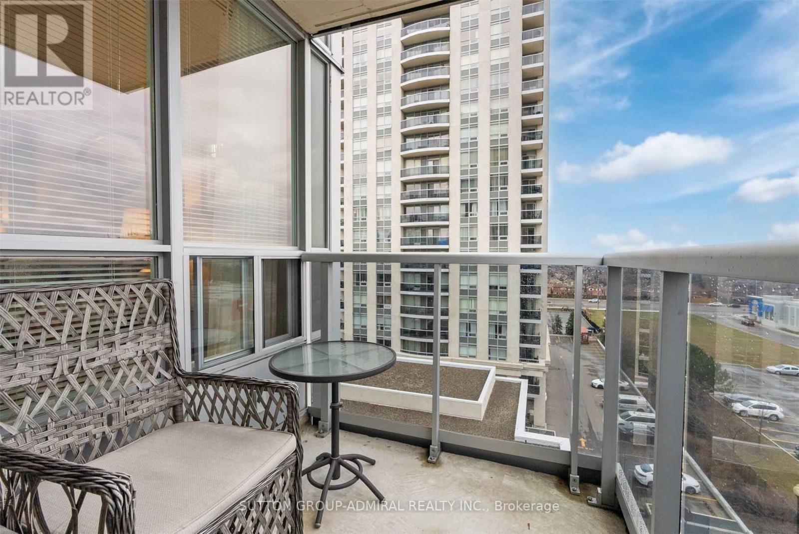 704 - 15 North Park Road, Vaughan, Ontario  L4J 0A1 - Photo 31 - N12879216