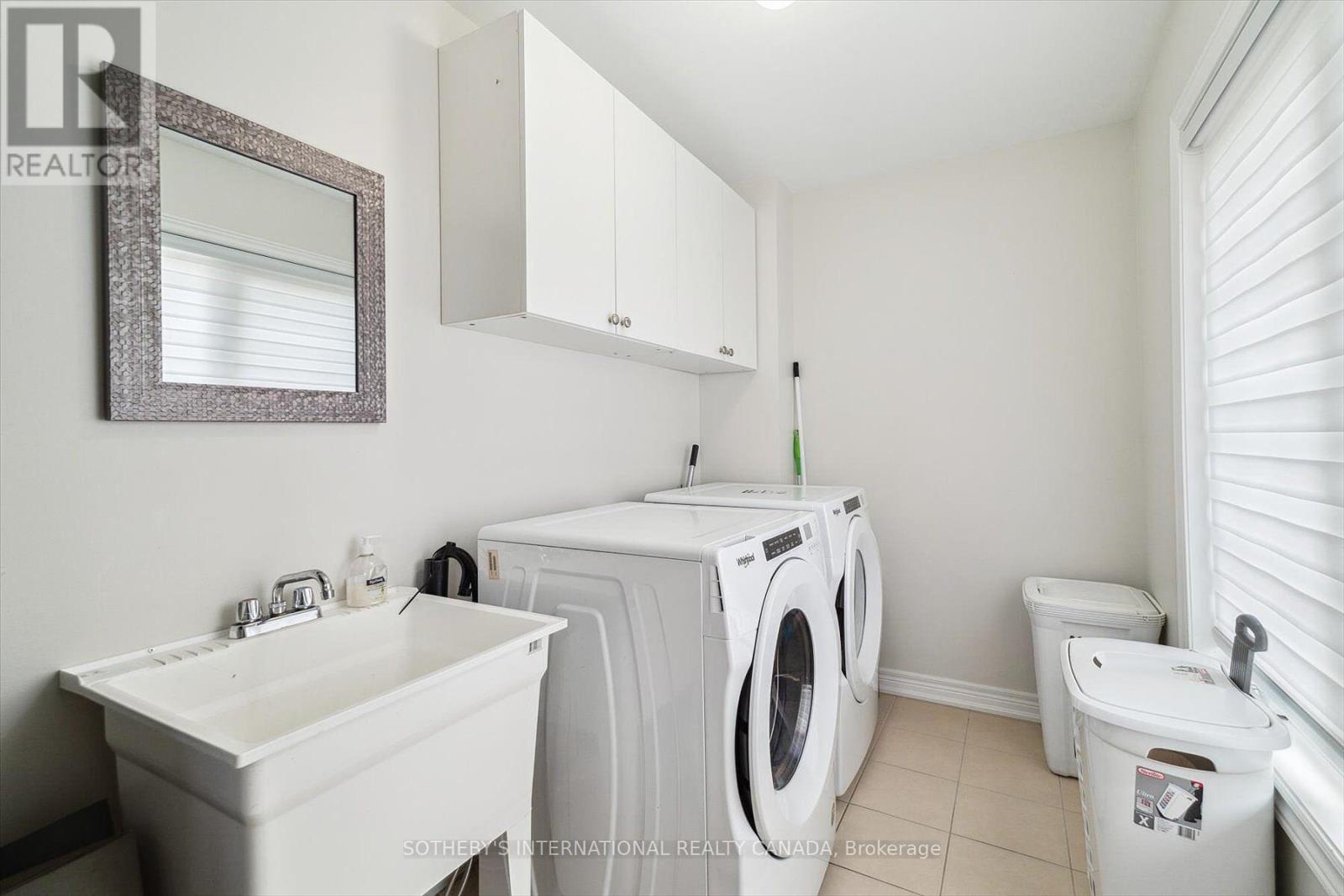 12 Deep River Lane S, Richmond Hill, Ontario  L4C 5S4 - Photo 12 - N12879220