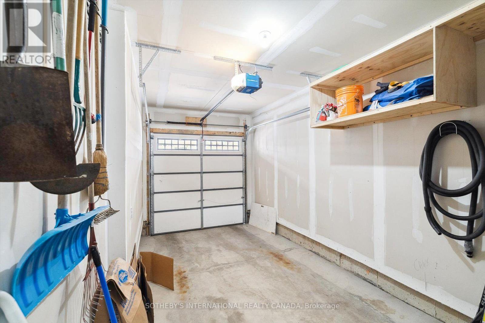 12 Deep River Lane S, Richmond Hill, Ontario  L4C 5S4 - Photo 13 - N12879220