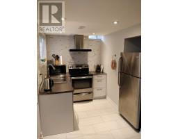 21 DELPHINIUM AVENUE, Richmond Hill, Ontario