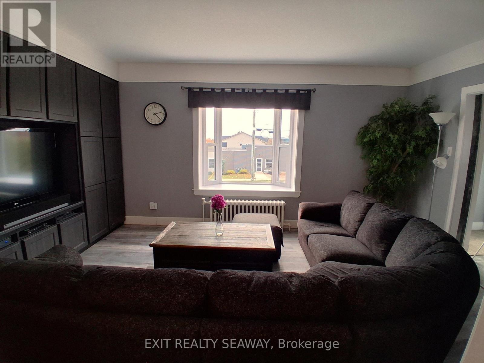 5 Adolphus Street, Cornwall, Ontario  K6H 3R9 - Photo 10 - X12879212