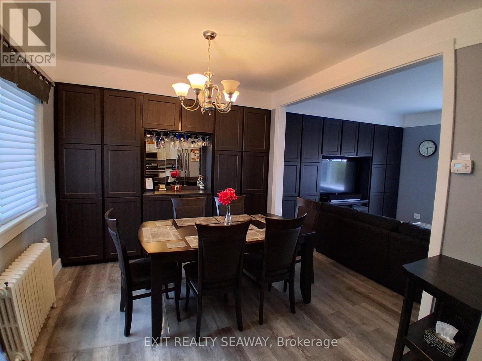 5 Adolphus Street, Cornwall, Ontario  K6H 3R9 - Photo 12 - X12879212