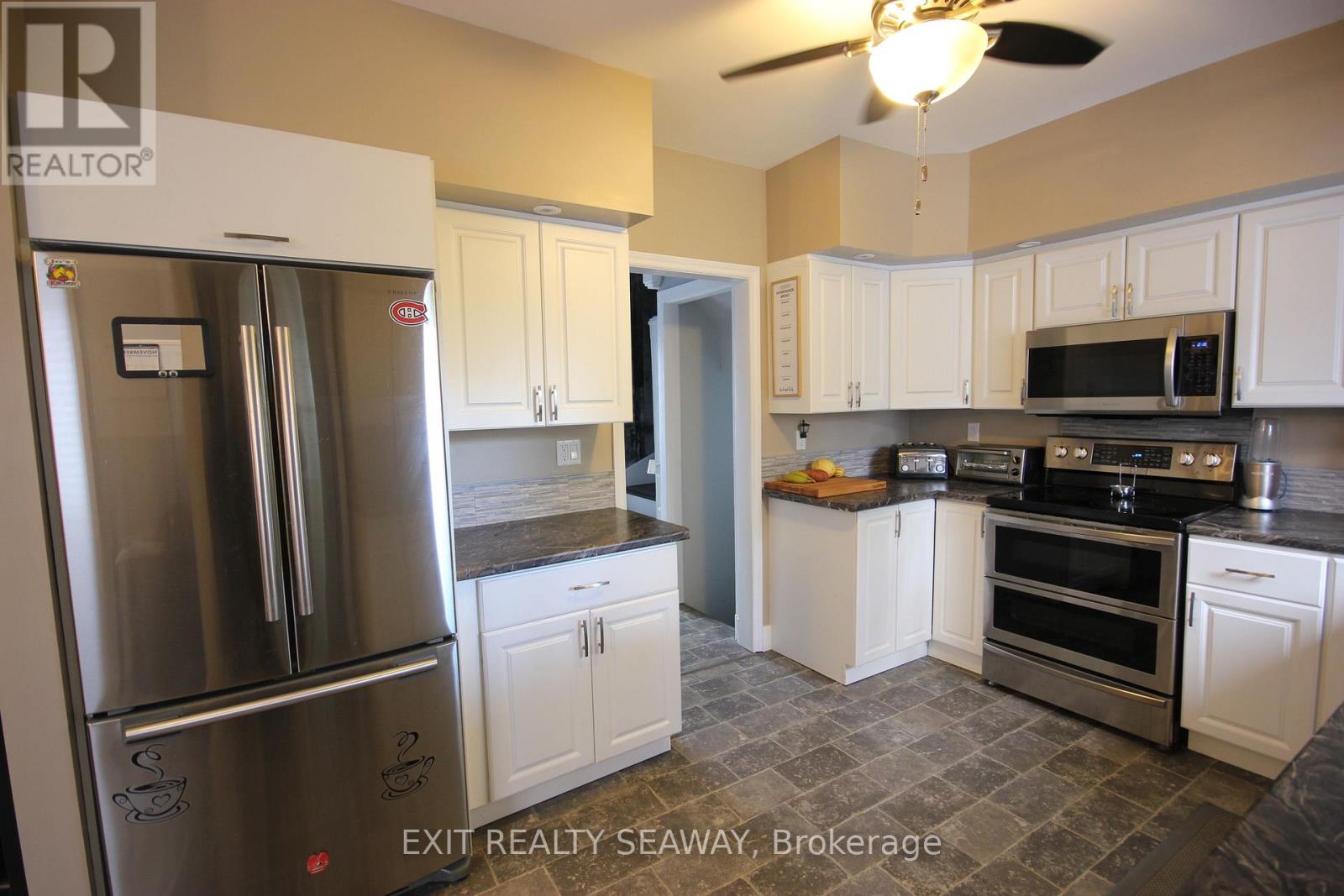 5 Adolphus Street, Cornwall, Ontario  K6H 3R9 - Photo 9 - X12879212