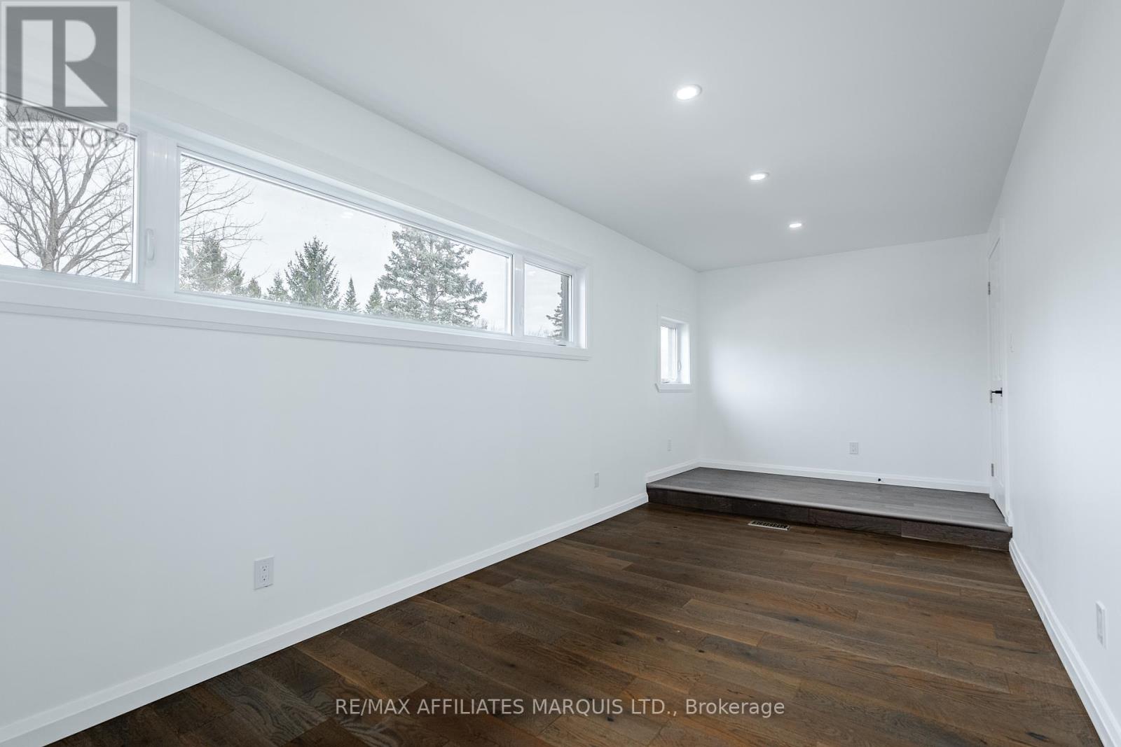 6254 Poplar Street, South Glengarry, Ontario  K0C 1E0 - Photo 12 - X12879282