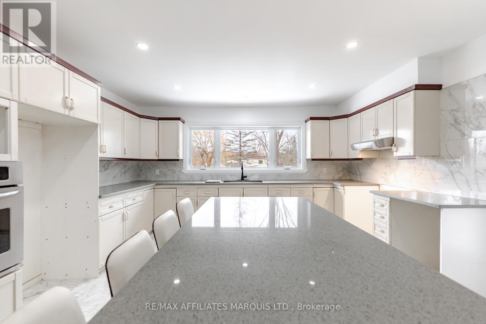 6254 Poplar Street, South Glengarry, Ontario  K0C 1E0 - Photo 36 - X12879282