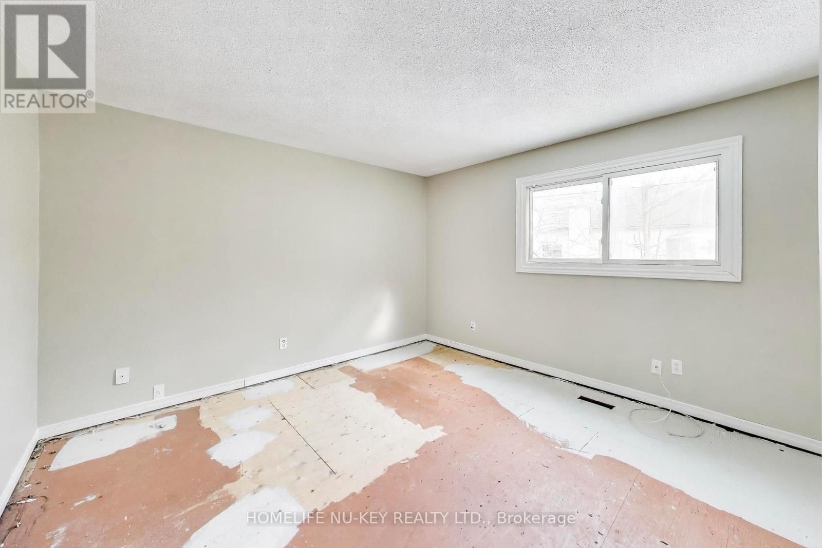 77 Frost Trail, Barrie, Ontario  L4N 4Z8 - Photo 16 - S12879246