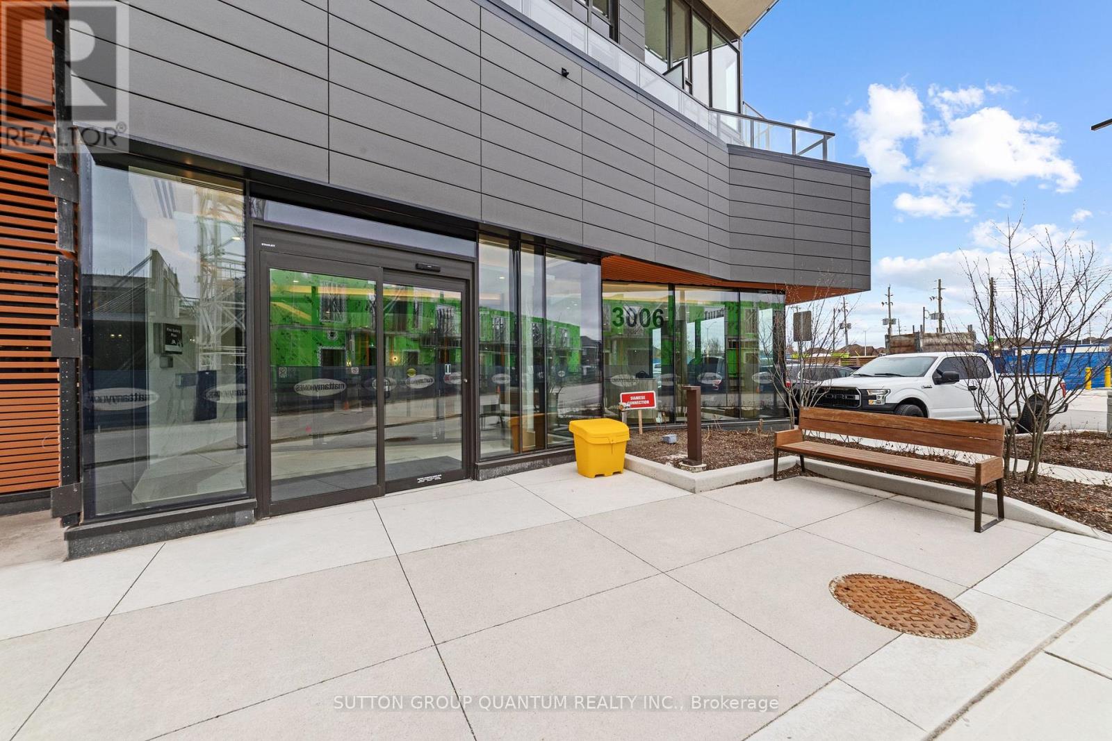 709 - 3006 William Cutmore Boulevard, Oakville (Jm Joshua Meadows), Ontario  L6H 3A4 - Photo 3 - W12879228