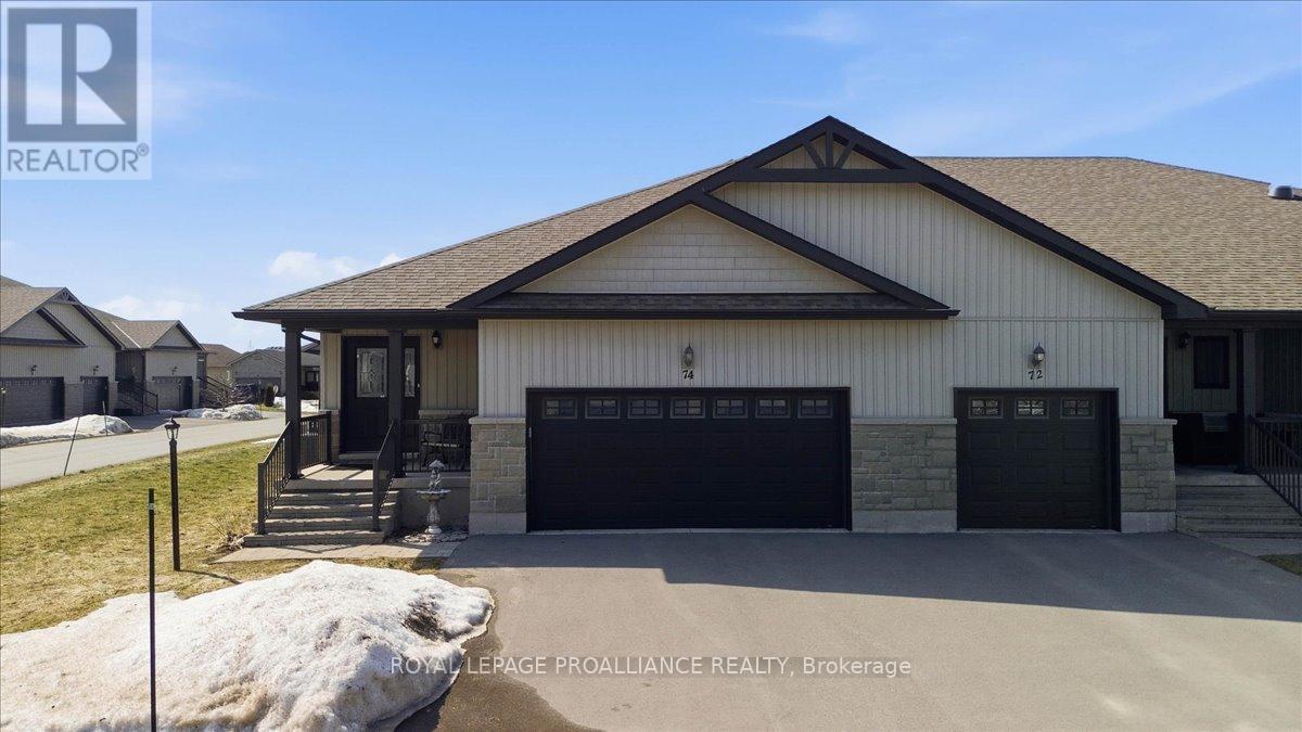 74 Conger Drive, Prince Edward County, Ontario  K0K 3L0 - Photo 2 - X12877380