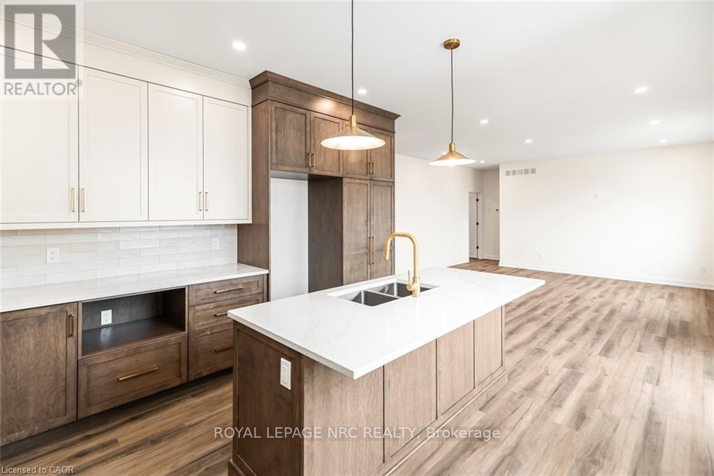 4178 Fly Road, Lincoln, Ontario  L0R 2G0 - Photo 12 - X12867728