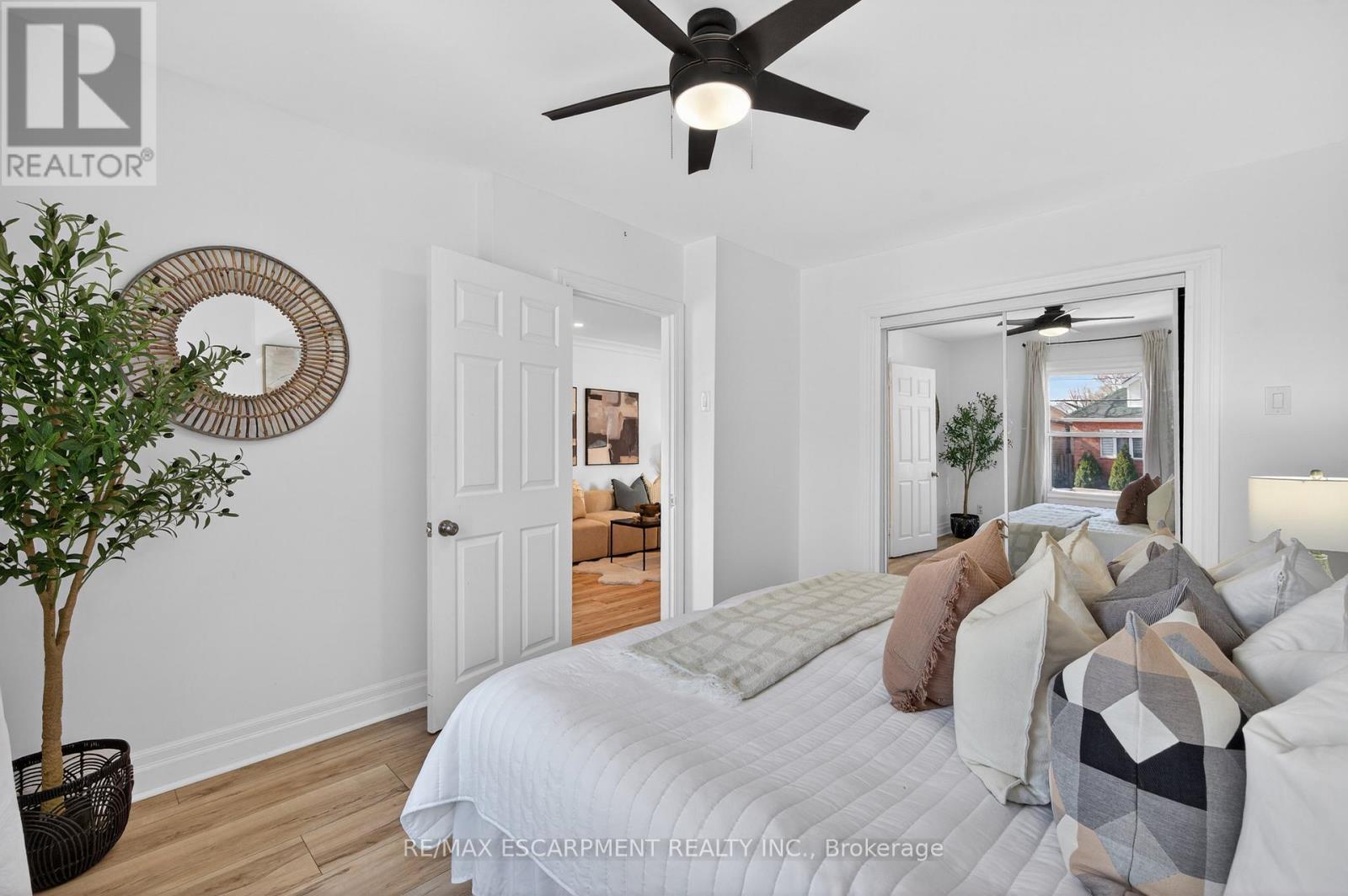 8 East 23rd Street, Hamilton, Ontario  L8V 2W6 - Photo 17 - X12879232