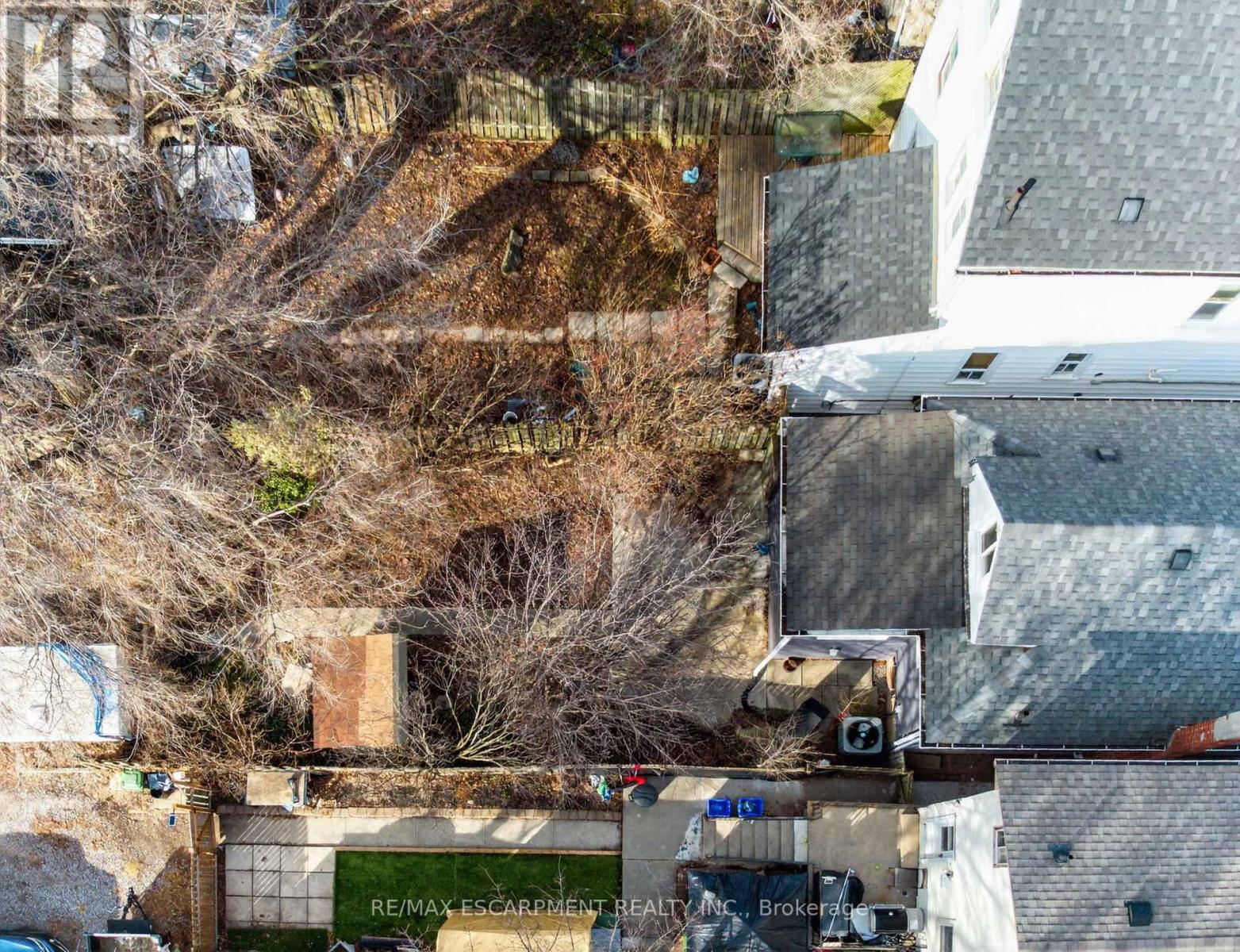 8 East 23rd Street, Hamilton, Ontario  L8V 2W6 - Photo 35 - X12879232