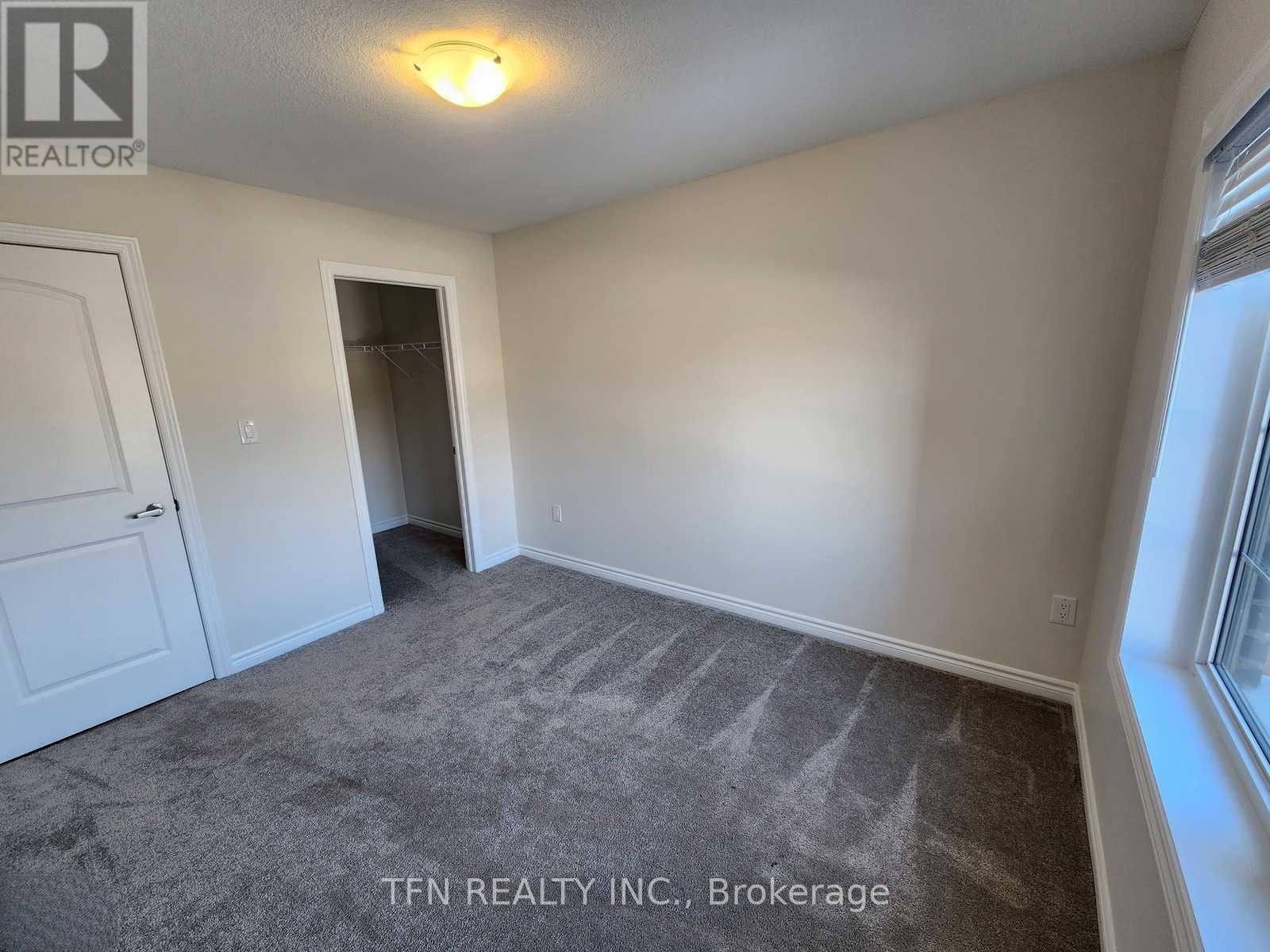 97 Rainbow Drive, Haldimand, Ontario  N3W 0E8 - Photo 11 - X12879244