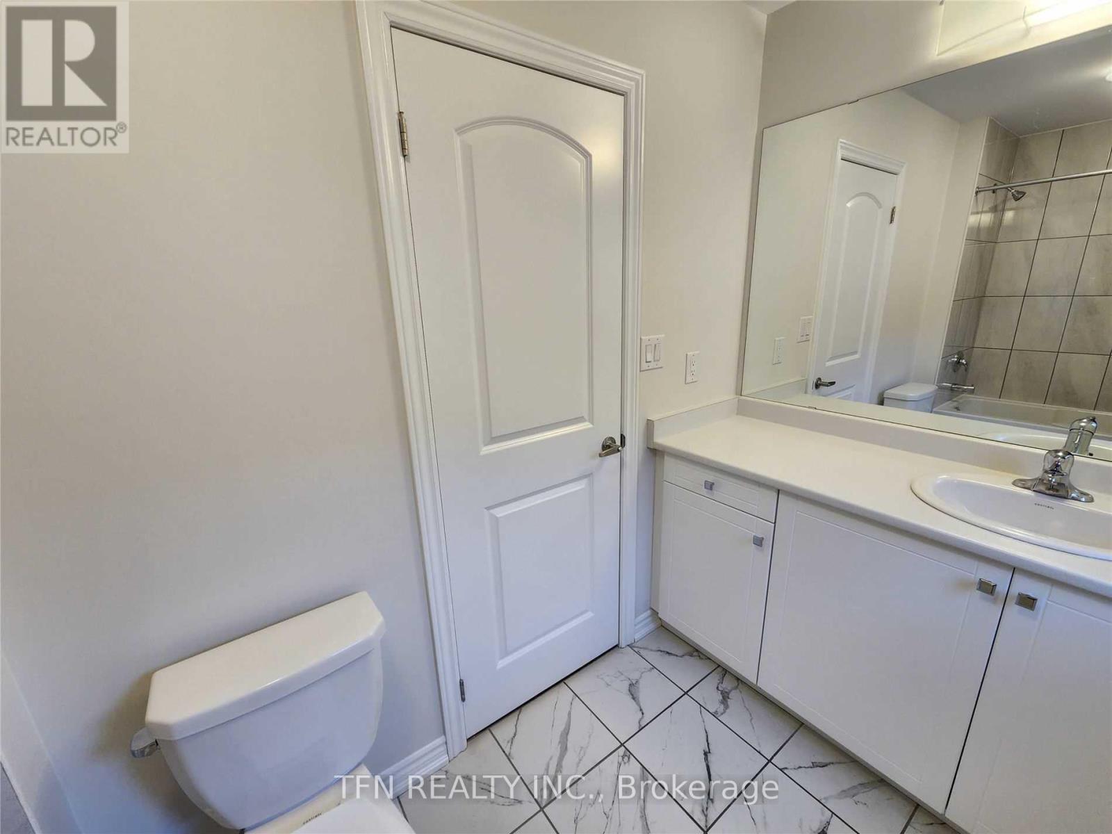 97 Rainbow Drive, Haldimand, Ontario  N3W 0E8 - Photo 13 - X12879244