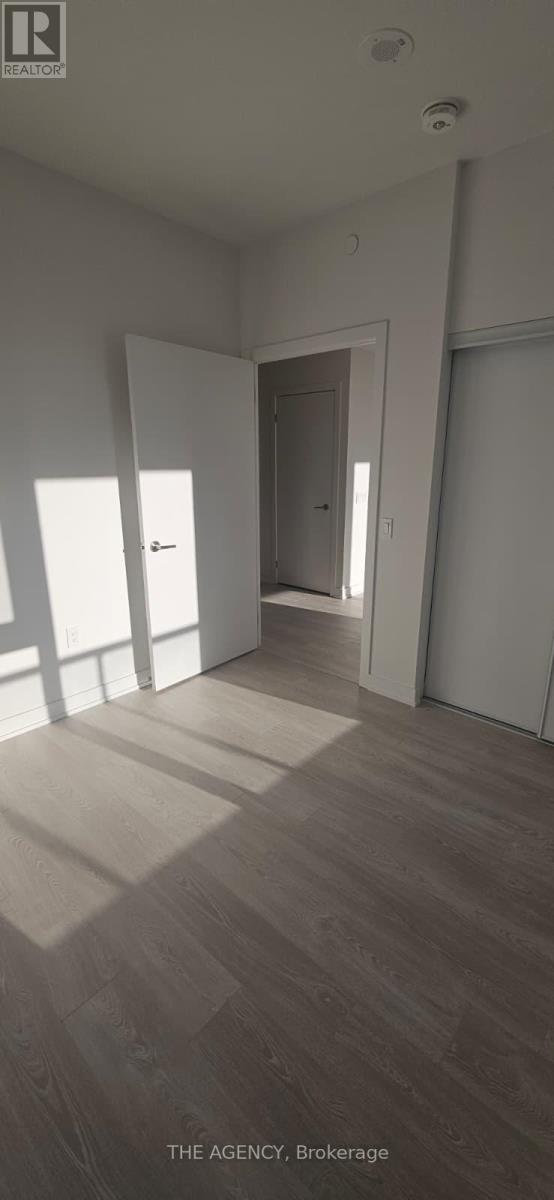 2005 - 1 Quarrington Lane, Toronto, Ontario  M3C 0S4 - Photo 16 - C12837692