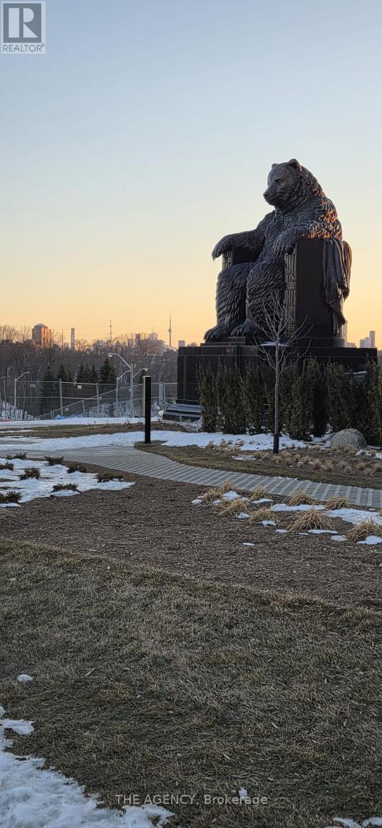 2005 - 1 Quarrington Lane, Toronto, Ontario  M3C 0S4 - Photo 28 - C12837692