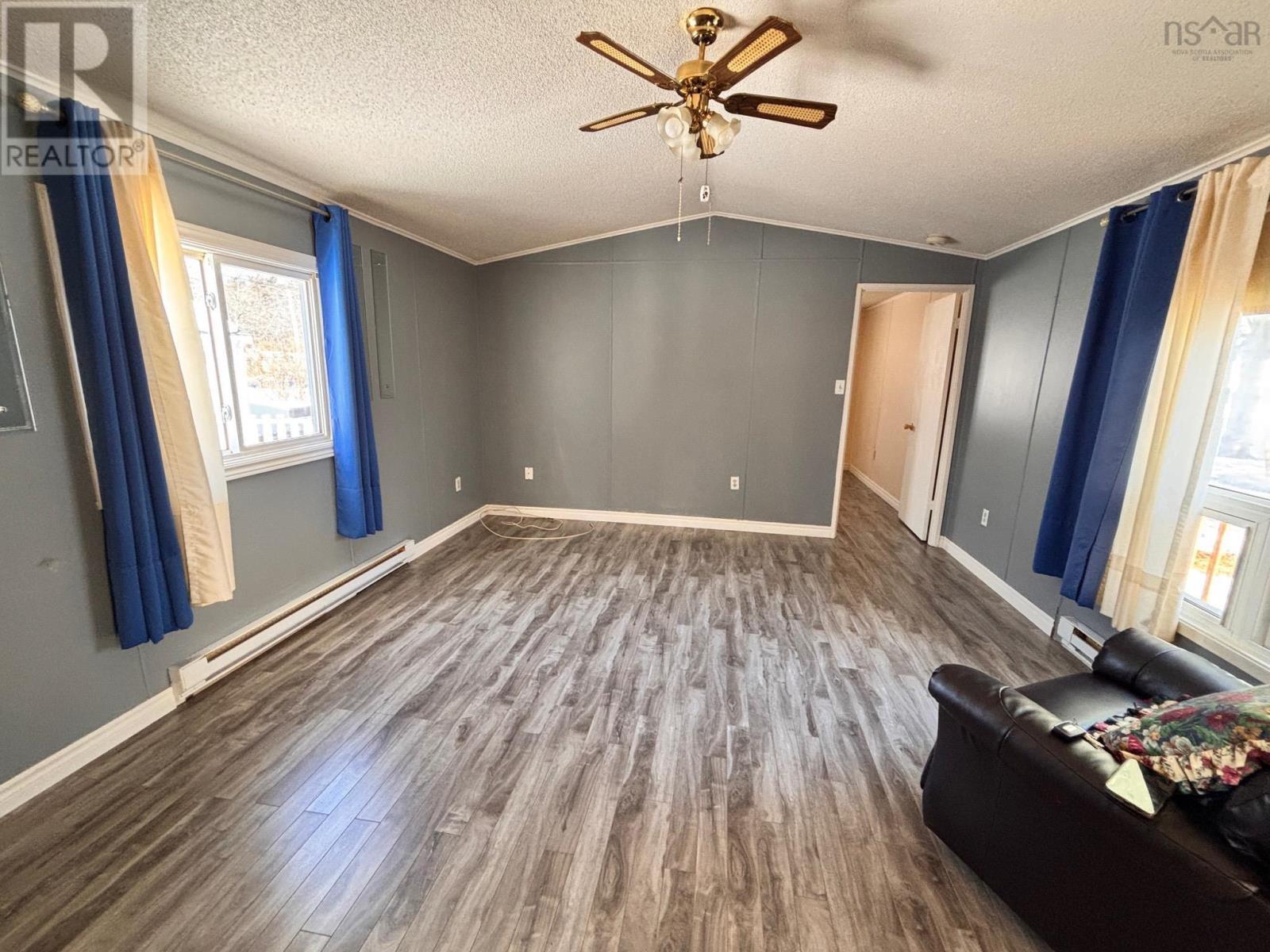 17 Summer Crescent, Bridgewater, Nova Scotia  B4V 3G3 - Photo 6 - 202604216