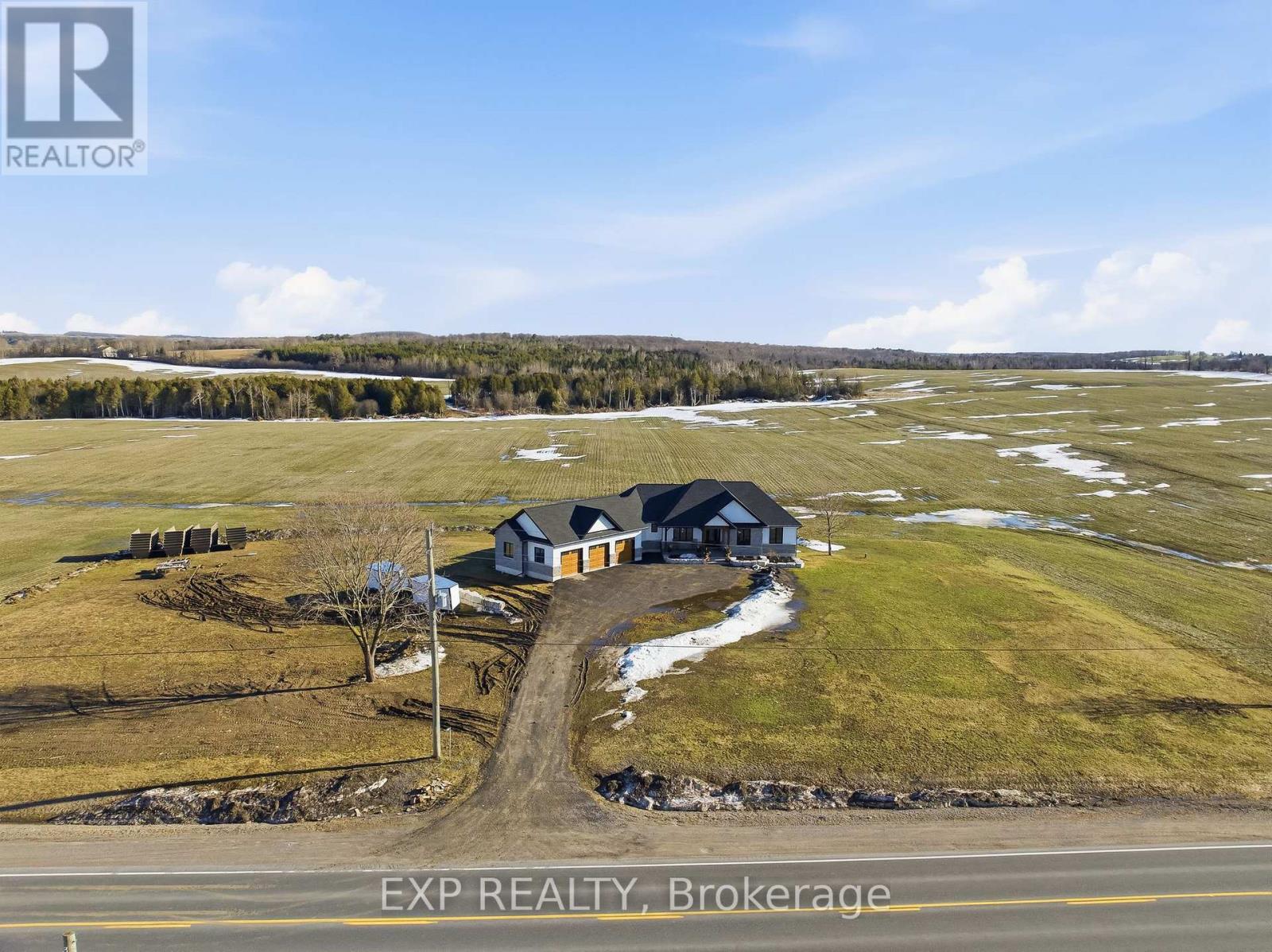 252 Hwy 7a, Kawartha Lakes, Ontario  L0A 1C0 - Photo 2 - X12874466