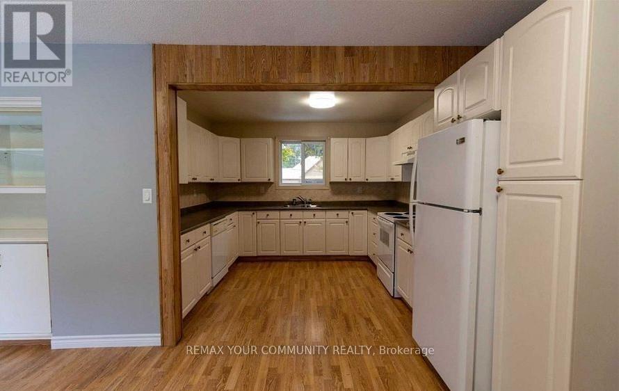 781 Edward Street, Innisfil, Ontario  L9S 2S2 - Photo 3 - N12872540