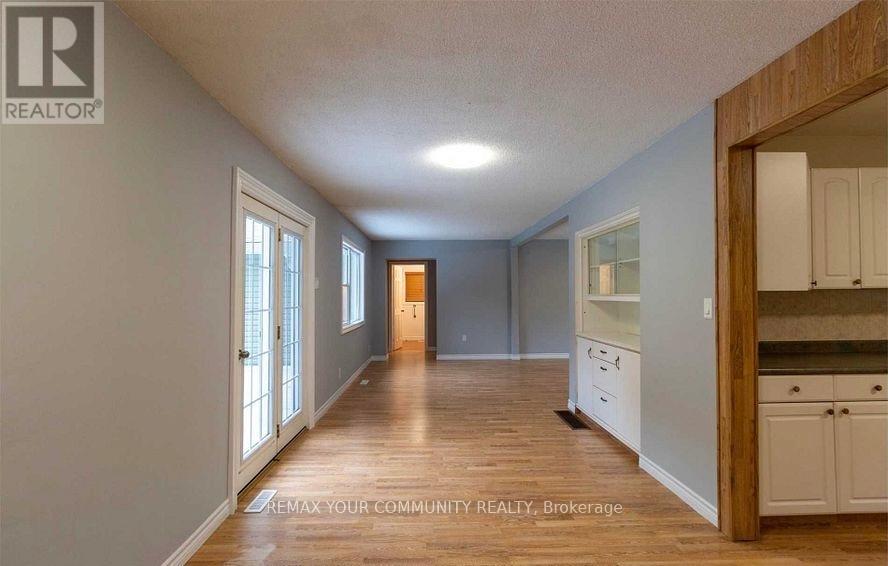 781 Edward Street, Innisfil, Ontario  L9S 2S2 - Photo 4 - N12872540