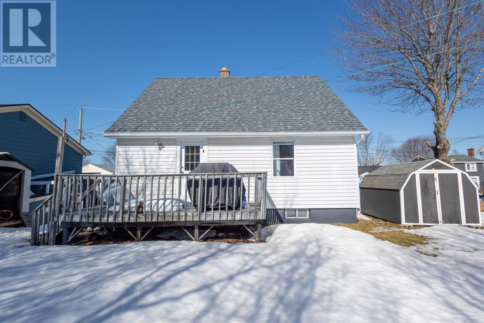 44 Archibald Avenue, Sydney, Nova Scotia  B1P 3L7 - Photo 5 - 202604508