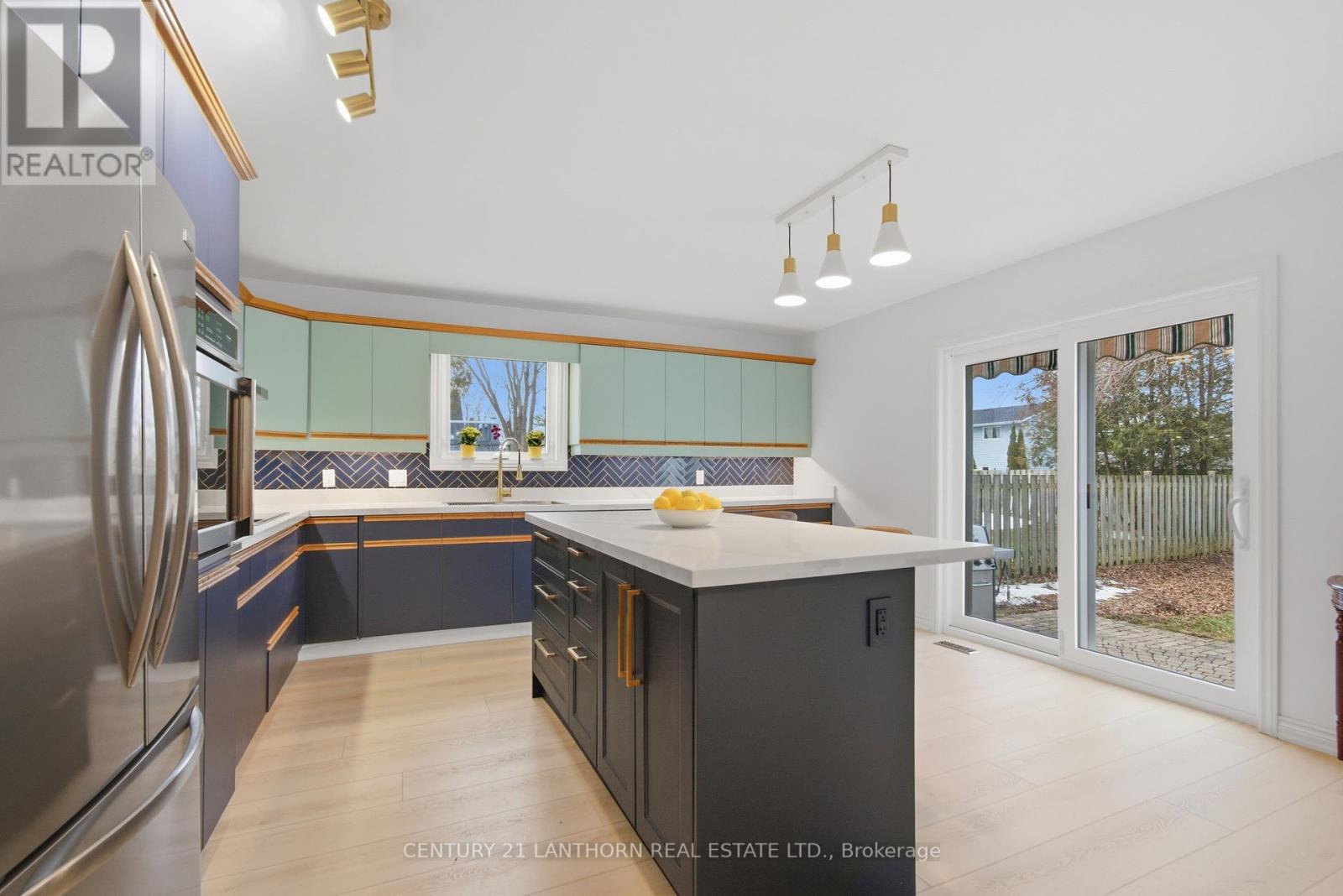 84 Westwind Crescent, Prince Edward County, Ontario  K0K 3L0 - Photo 12 - X12879344