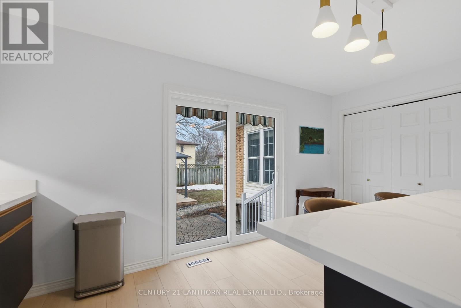 84 Westwind Crescent, Prince Edward County, Ontario  K0K 3L0 - Photo 16 - X12879344