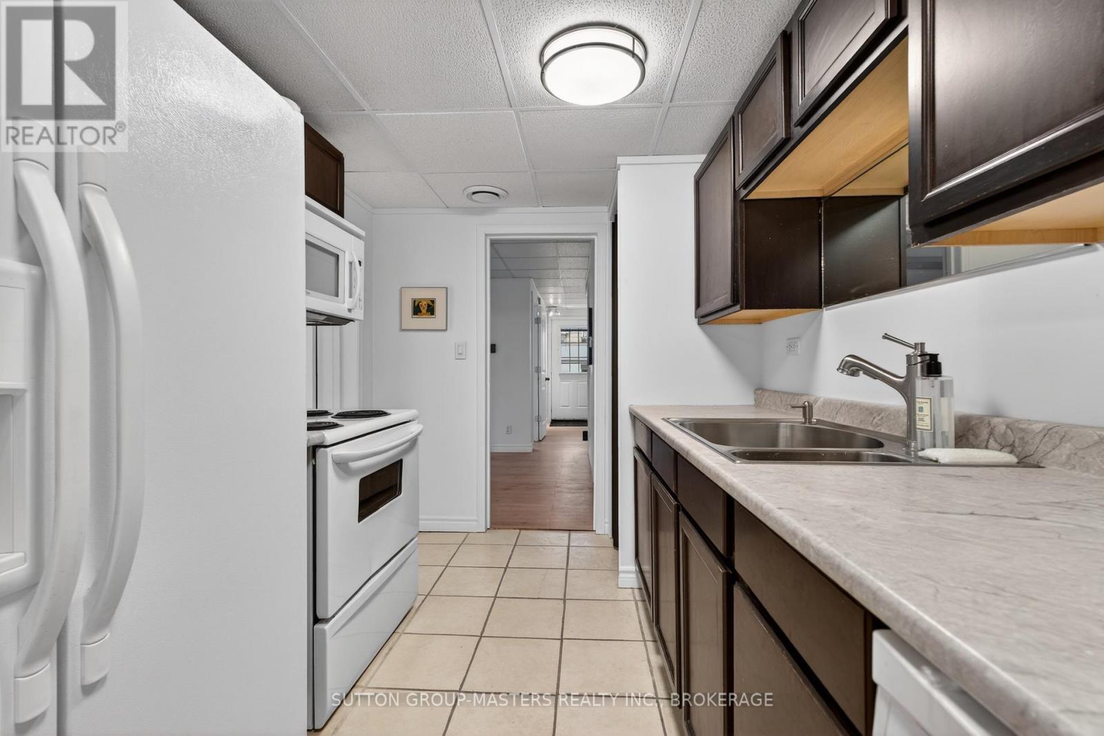 16 Corrigan Street, Kingston (East Of Sir John A. Blvd), Ontario  K7K 1S4 - Photo 12 - X12879462