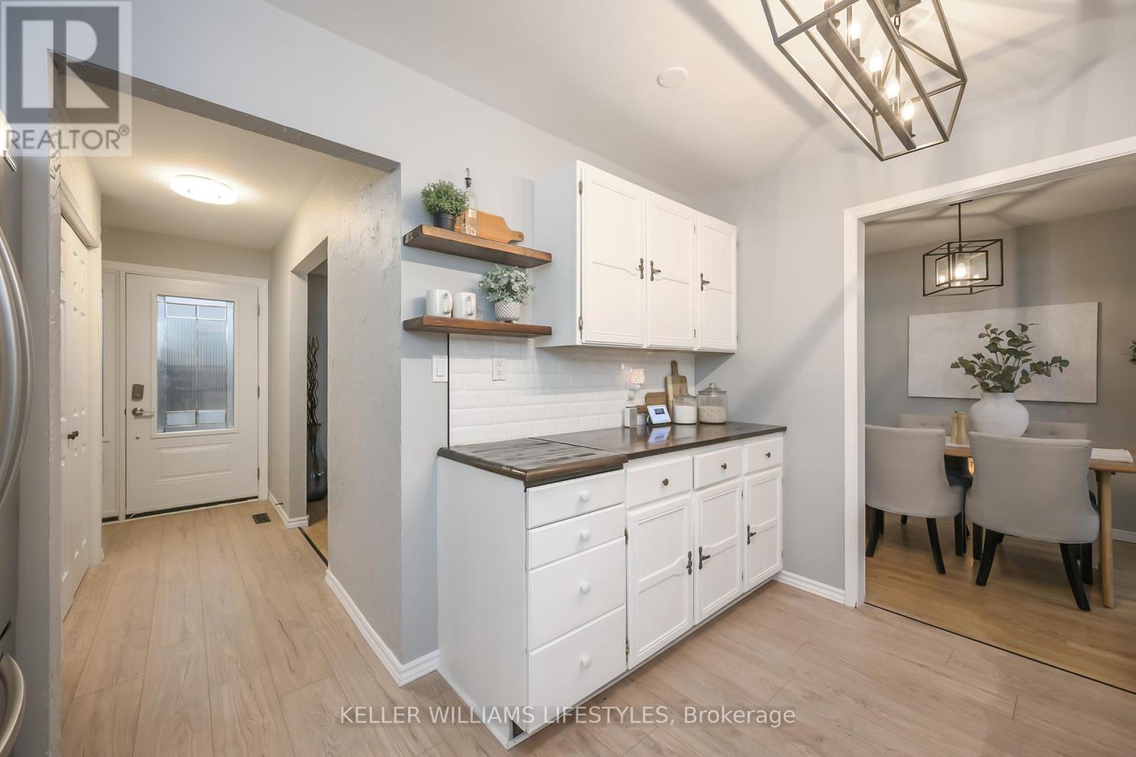 Photo 16 of 28 for 12 Stirling Crescent