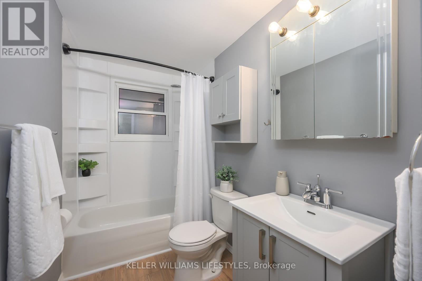 Photo 21 of 28 for 12 Stirling Crescent