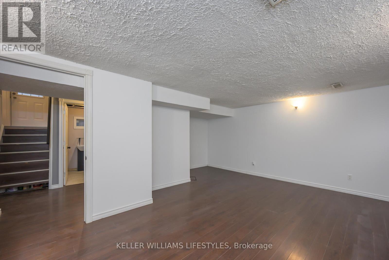 Photo 25 of 28 for 12 Stirling Crescent