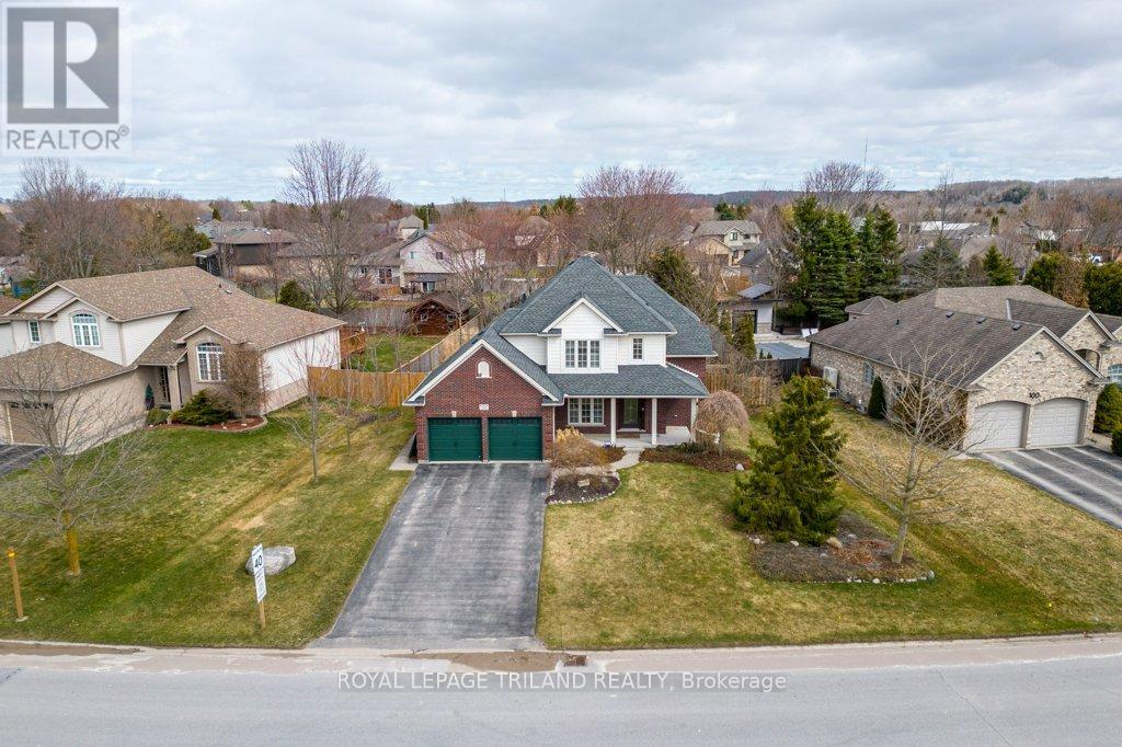 104 Stephen Moore Drive, Middlesex Centre, Ontario  N0L 1R0 - Photo 2 - X12879352