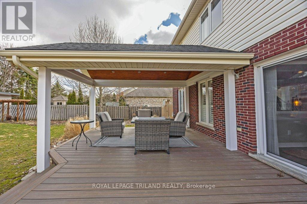 104 Stephen Moore Drive, Middlesex Centre, Ontario  N0L 1R0 - Photo 38 - X12879352