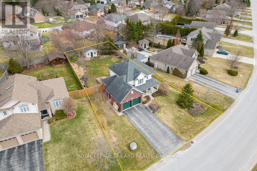 104 Stephen Moore Drive, Middlesex Centre, Ontario  N0L 1R0 - Photo 4 - X12879352