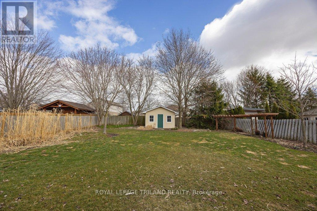 104 Stephen Moore Drive, Middlesex Centre, Ontario  N0L 1R0 - Photo 40 - X12879352