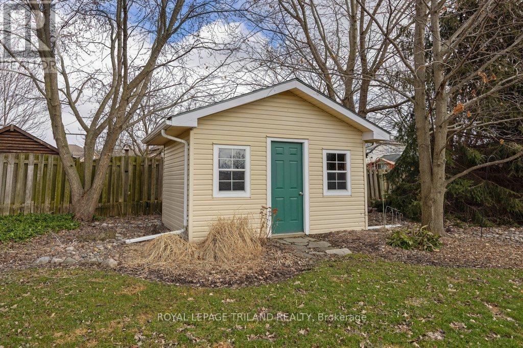 104 Stephen Moore Drive, Middlesex Centre, Ontario  N0L 1R0 - Photo 41 - X12879352